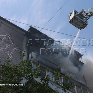 Потушили квартиру в районе Ясенево