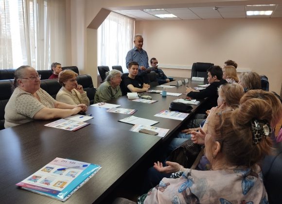 С жителями обсудили вопросы пожарной безопасности в многоквартирных домах
