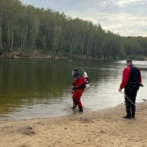 Водолазы провели обследование дна водоемов в зоне отдыха «Тропарево»