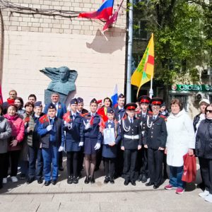 В канун Победы в Ломоносовском почтили память героя