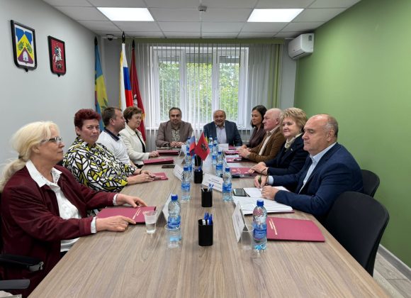 Глава муниципального округа приняла участие в совещании с представителями Совета муниципальных образований Москвы