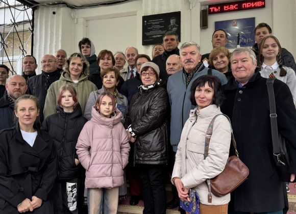 Имя героя вернулось в стены школы