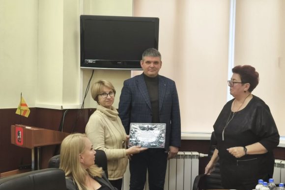 Тамара Новикова получила благодарность от командования воинской части