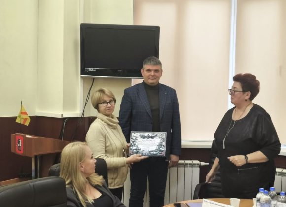 Тамара Новикова получила благодарность от командования воинской части