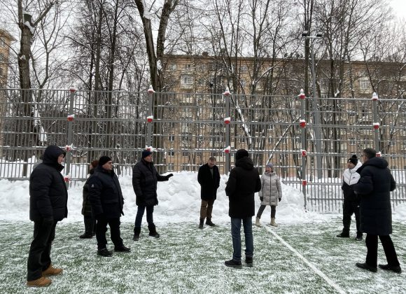 Наталия Довбенко приняла участие в обходе территории